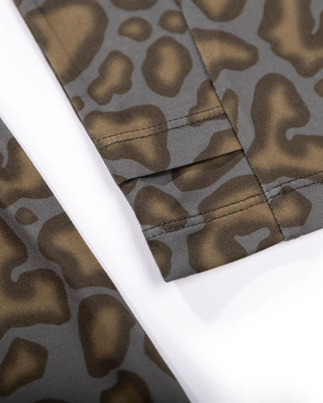 CHOONA - GRAYTON ULTRA-LIGHTWEIGHT HOODIE - JUNGLE MIRAGE