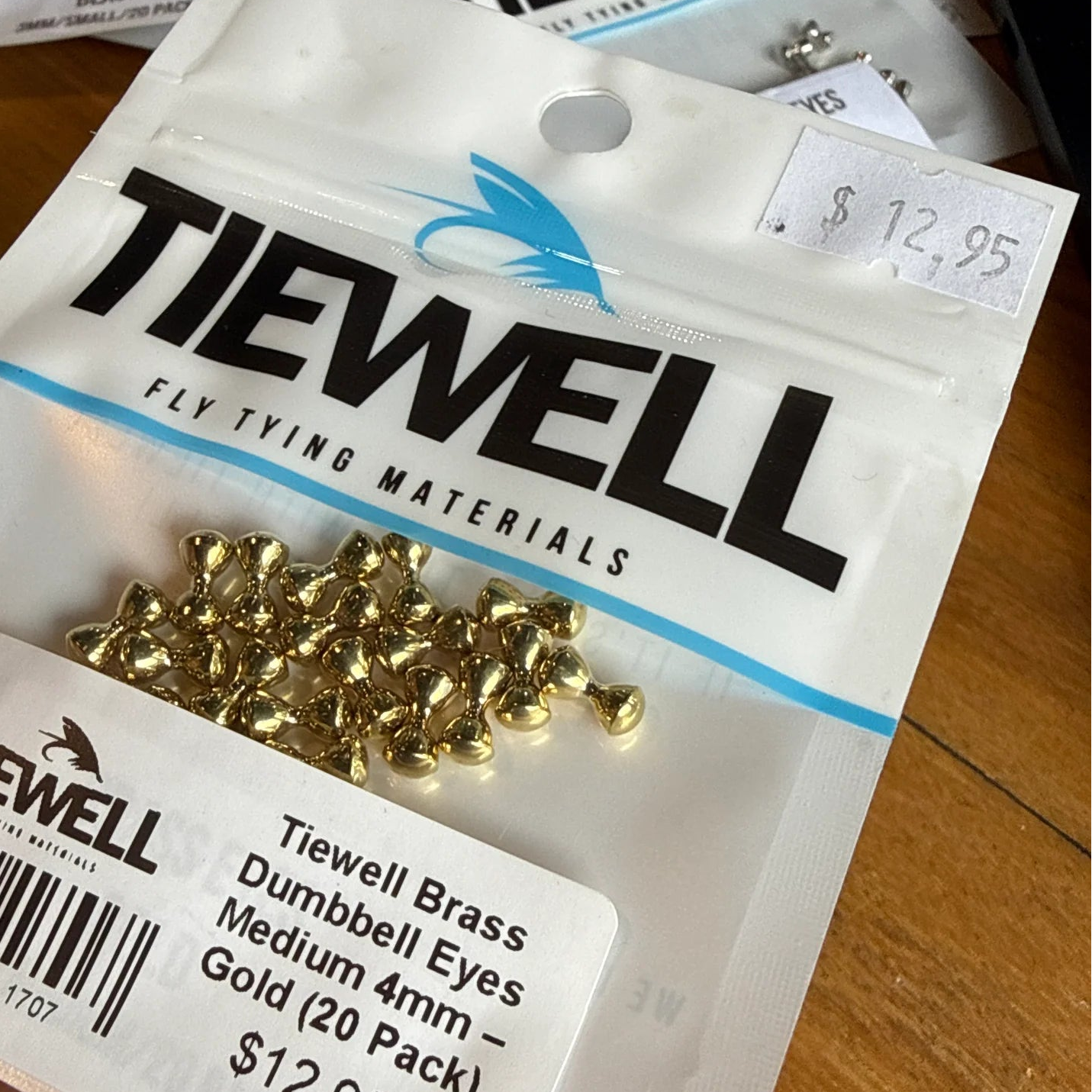 TIEWELL- BRASS DUMBBELL EYES