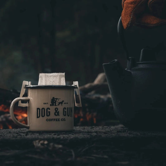 DOG & GUN ENAMEL MUGS