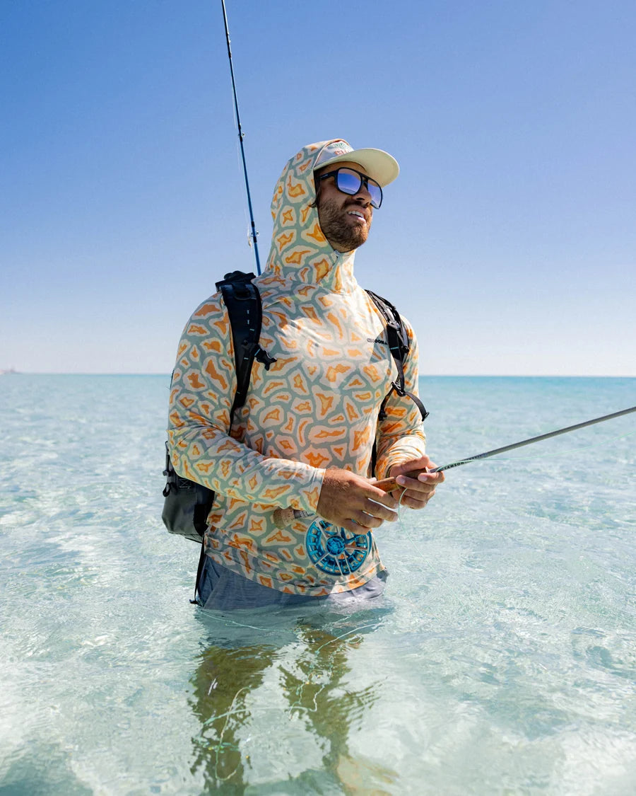 CHOONA - GRAYTON ULTRA-LIGHTWEIGHT HOODIE - TROPICAL GIRAFFE