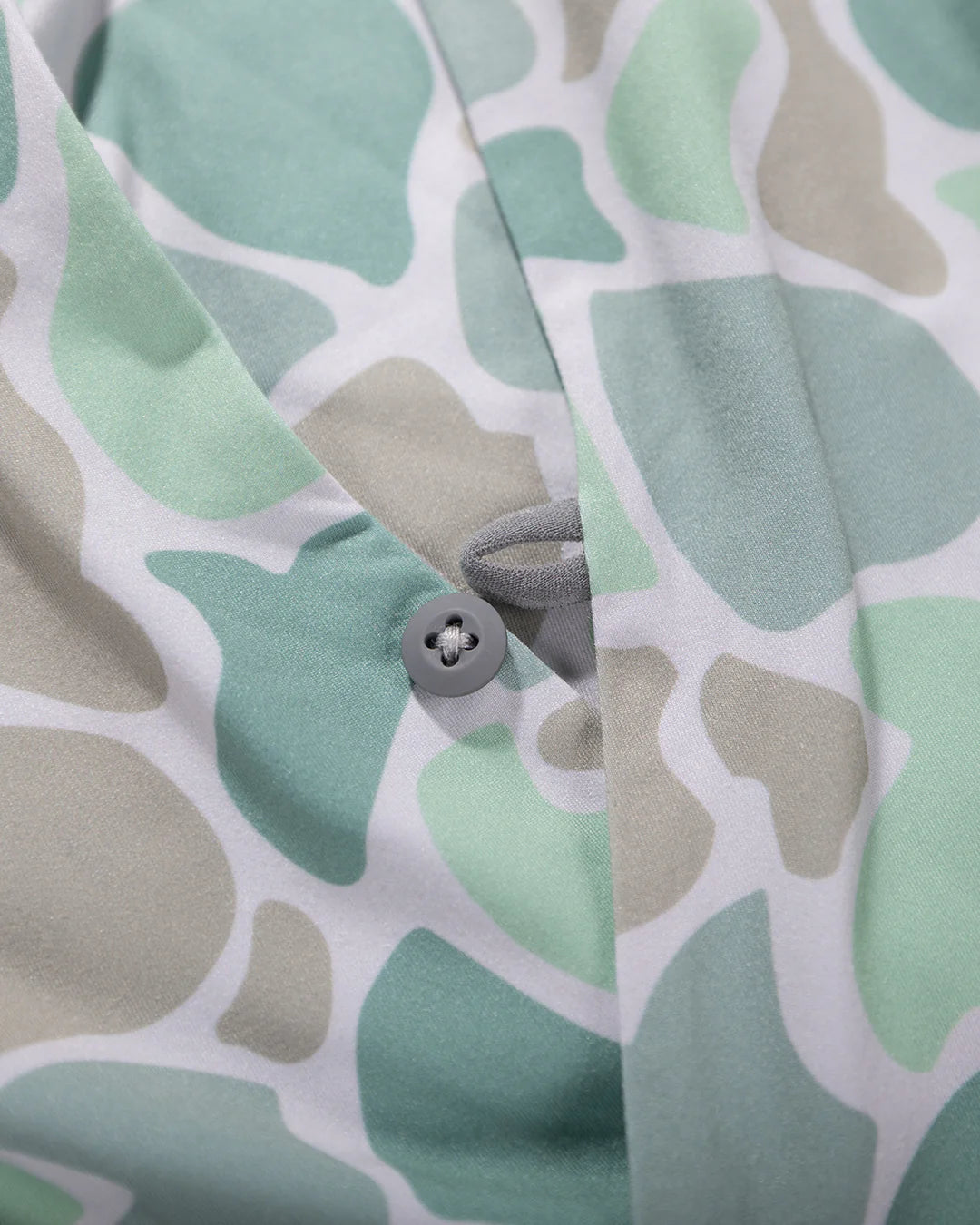 CHOONA - GRAYTON ULTRA-LIGHTWEIGHT HOODIE - EMERALD COAST CAMO